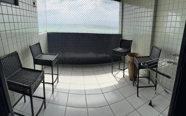 Paradise Flat