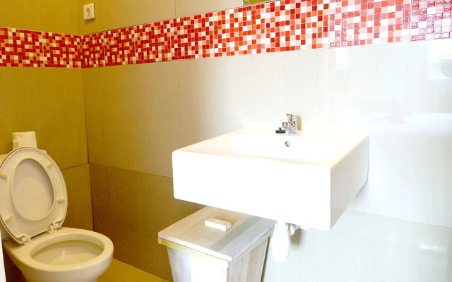 Oyo 1489 Simona Hotel