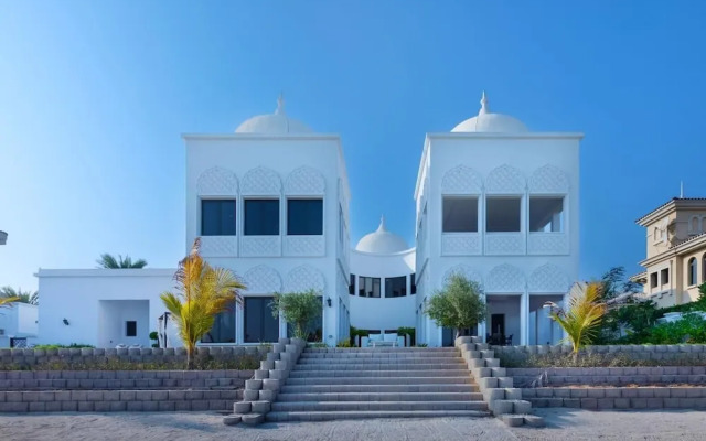 Manzil-6BR Lux Villa with Pvt Pool
