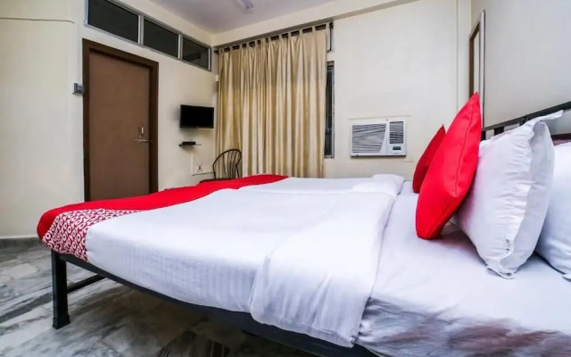Uttam Guest House