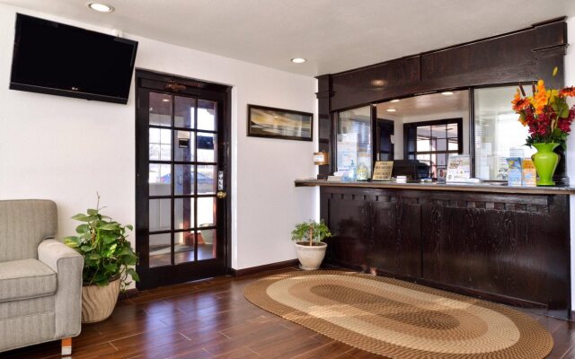 Executive Inn