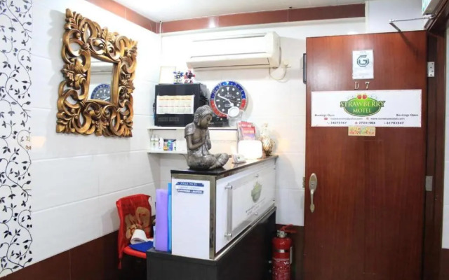 Pay-Less Guest House - Hostel