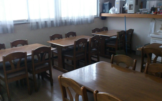 Business Hotel Chateau Est Takamatsu