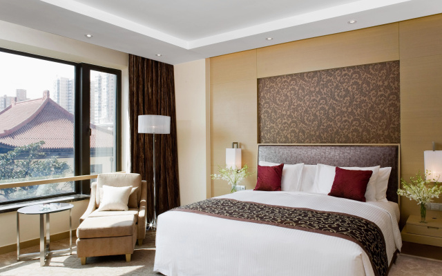 Crowne Plaza Hotel Shanghai by IHG