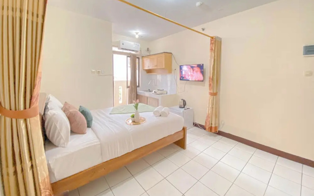 Comfy Studio at Gateway Ahmad Yani Cicadas Apartment