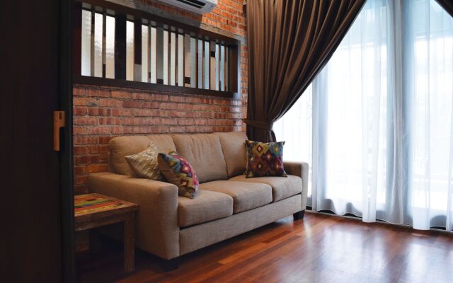 Treasures Hotel and Suites