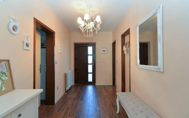 Apartment 1089