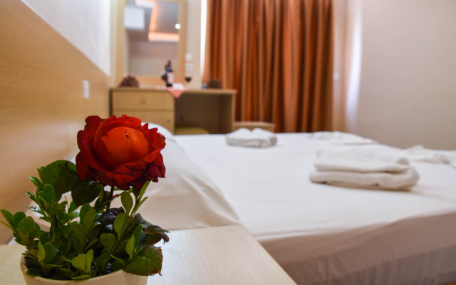 Sacallis Inn Beach Hotel