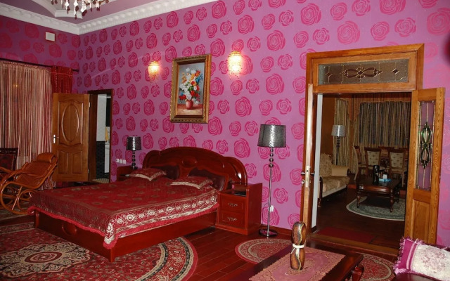 Almaz Guest House