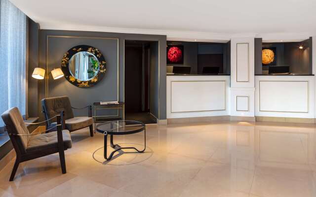 Radisson Blu Edwardian Bond Street Hotel, London