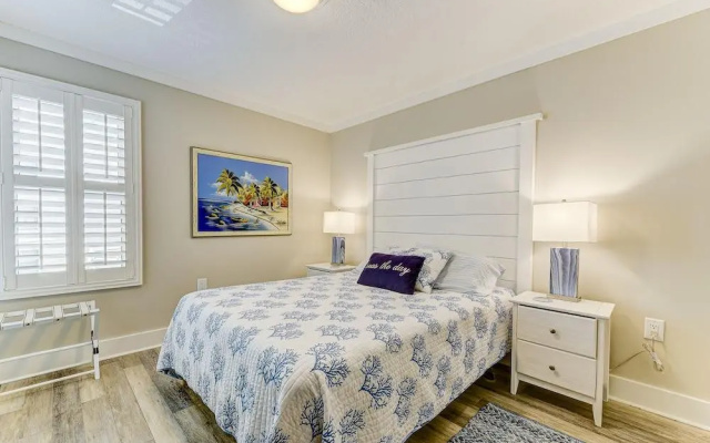 Island South by Distinctive Beach Rentals