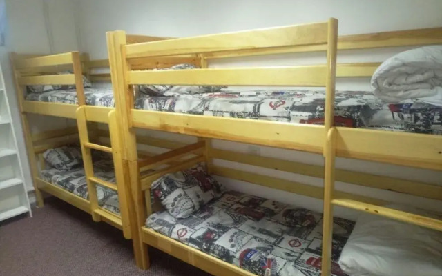 Hostel N1 Light
