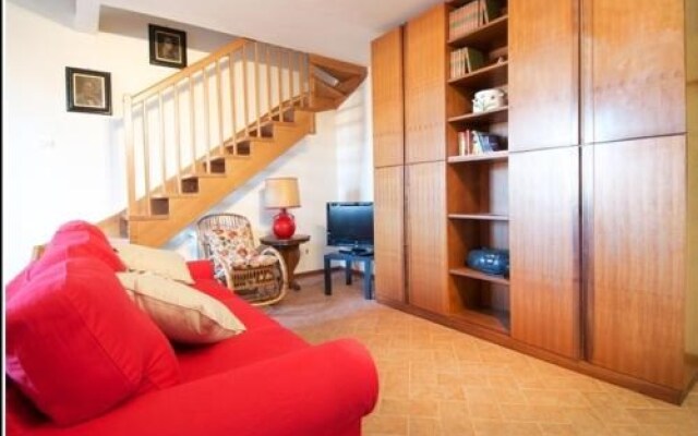 Nice Two-Room Apartment Near The Cathedral