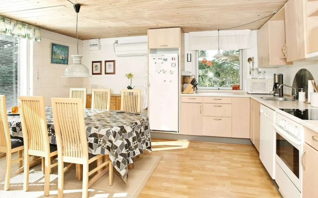 6 Person Holiday Home in Vinderup-by Traum