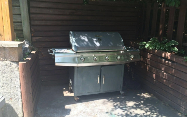 Shemron Suites Hotel