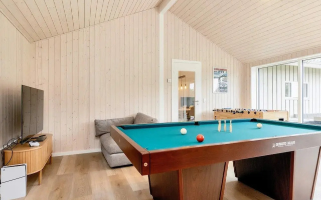 5 Star Holiday Home in Vaeggerlose
