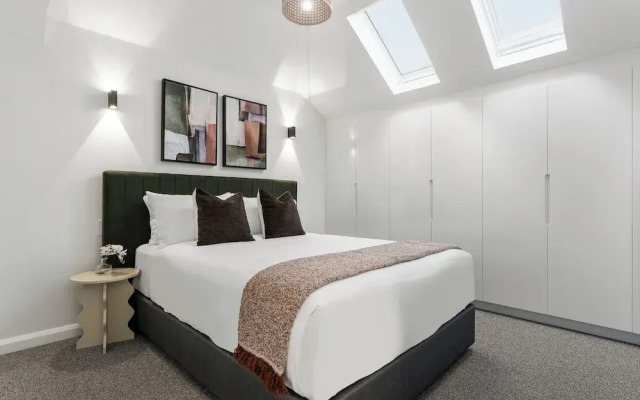 The Henrietta Apartments by Urban Rest