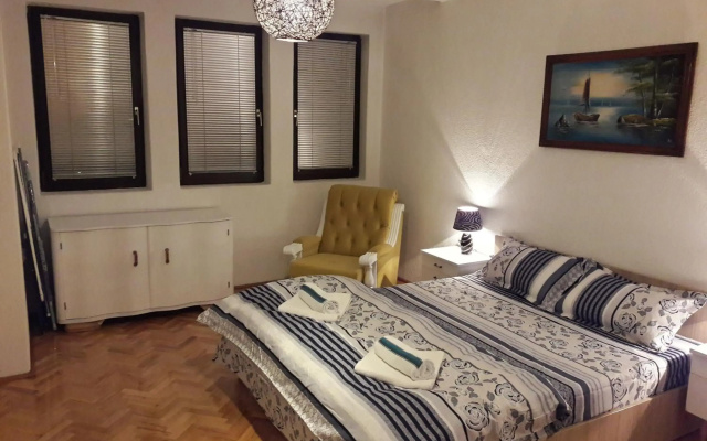 The Kings Apartment
