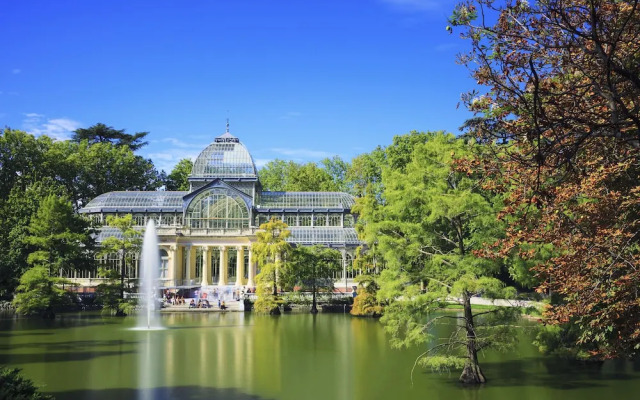Crowne Plaza Madrid - Centre Retiro by IHG