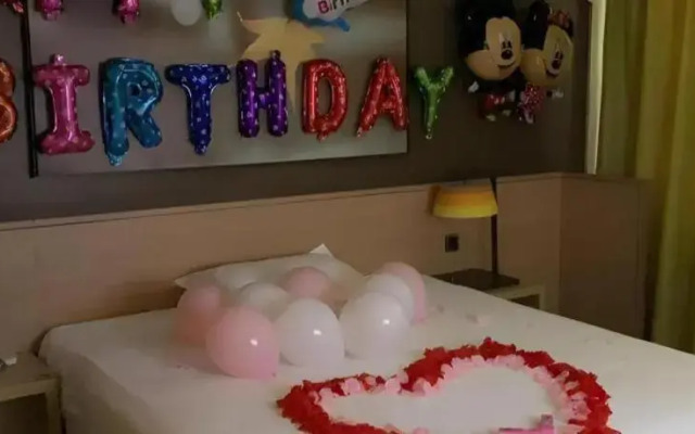 IU Hotel Baoding Goverment Shidai