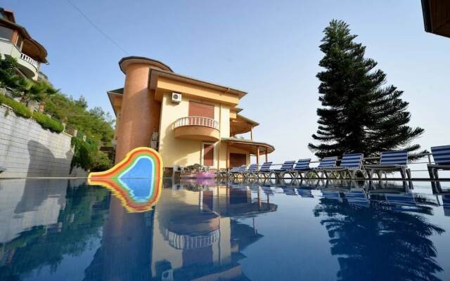 Emre Bektas Vilları 2