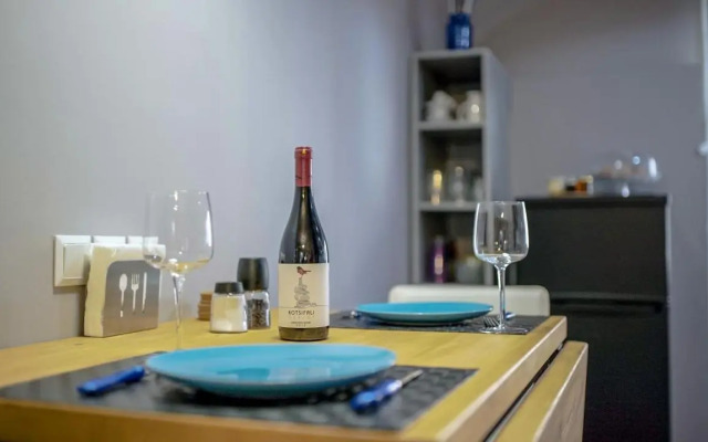 D16 Athens Apartment - 5' mins to Petralona Metro