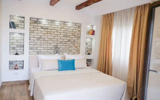 Apartments Eneida