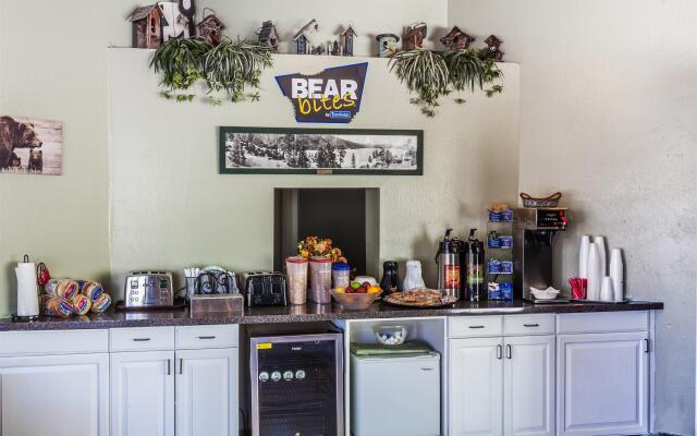Travelodge by Wyndham Big Bear Lake CA