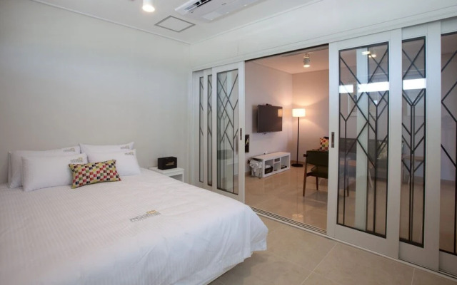 THEMARINE poolvilla&spa