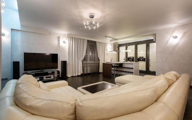 Fortnight (Фортнайт) на шоссе Хорошевское 16/2