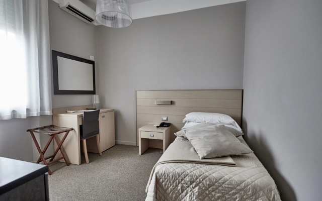 Rouge Hotel International