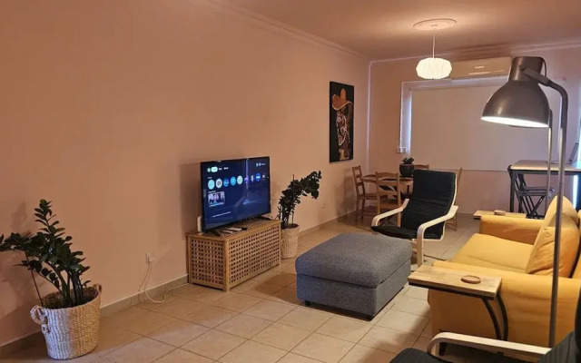 07 LIM - Stay Velvet Apartment