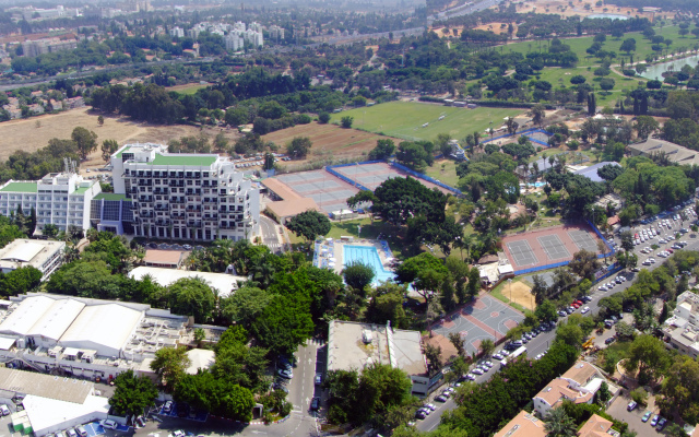 Kfar Maccabiah Hotel and Suites