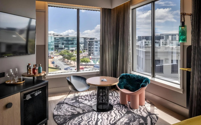 QT Auckland