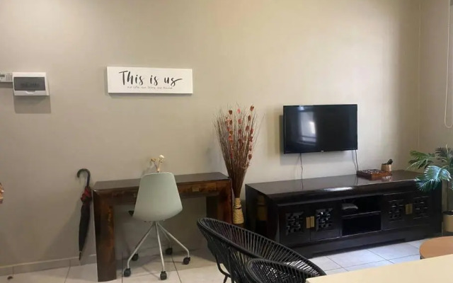 Stylish Dante’s 1-bedroom condo free Wifi & Cinema