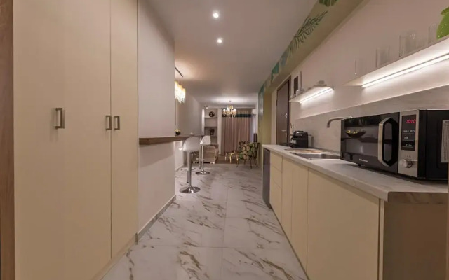 Koukaki Luxury Suites