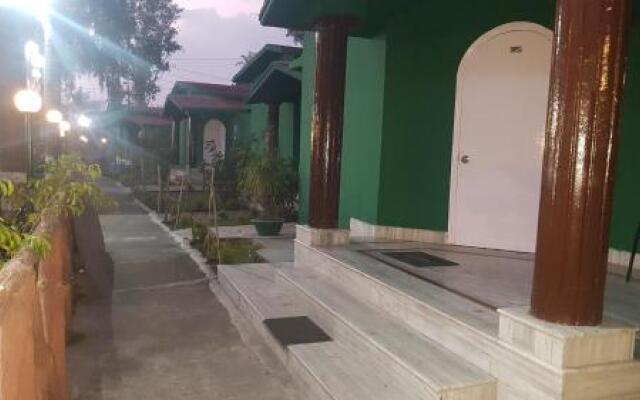 Midway Resort