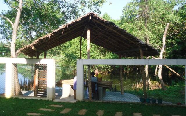 4 S Villa