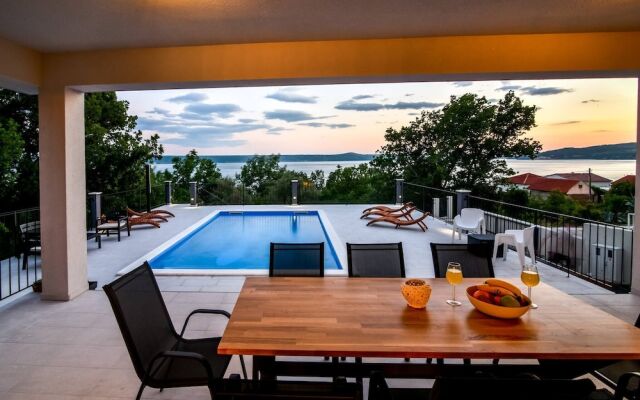 Stunning seaview Villa Katharina