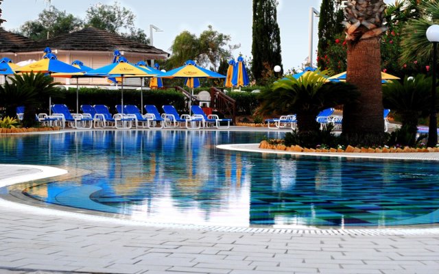 Melissi Beach Hotel & Spa