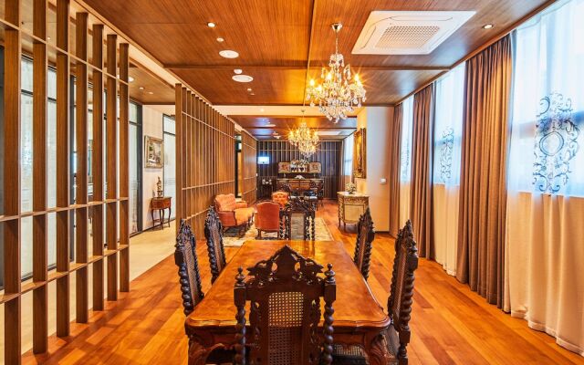Hotel Arina