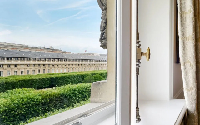 Palais Petit - Two Bedroom Apartment