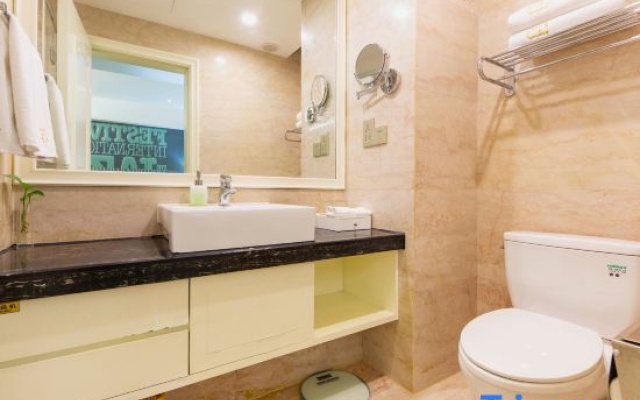 Hengdian Film Town Fengjing Jiali Hotel (Qingming Shanghe Tu Branch) – Bathroom – Jinhua