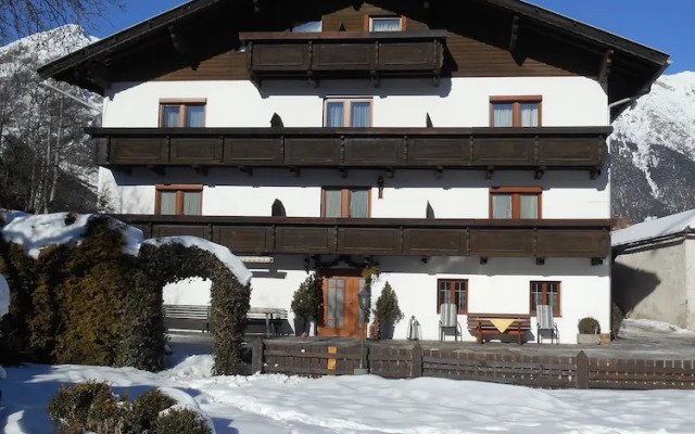 Sonnenhof Mieming Apartments & Zimmer