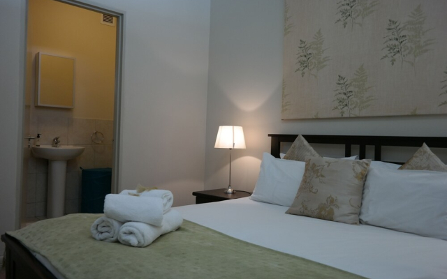 Four Seasons 1208 by CTHA