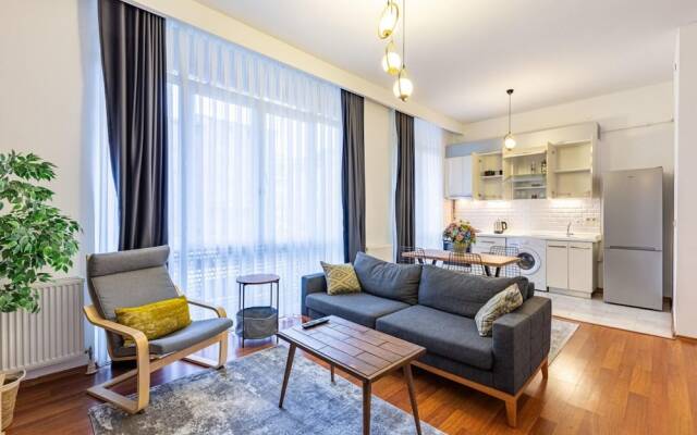 Lovely and Comfy Flat in Umraniye