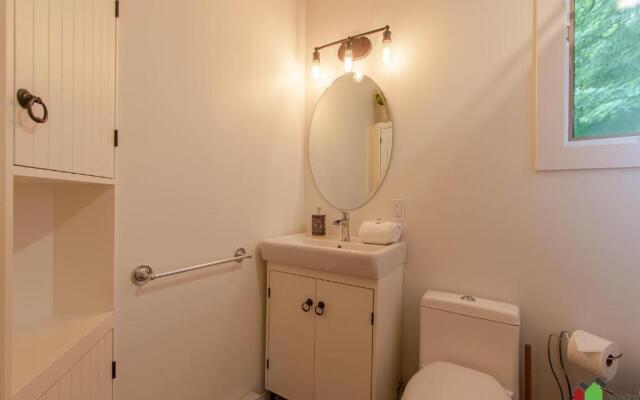 Unique Tremblant view -fancy fully equipped apartment