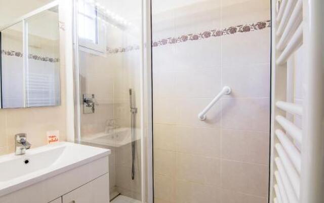 Holiday Home Les Parcs de Gassin.5
