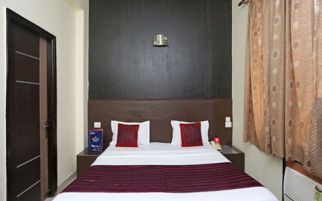 OYO 9601 Hotel Sunshine Residency Castle