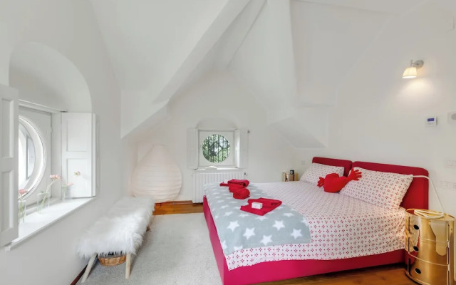 Il Gioiellino Pool And Sauna